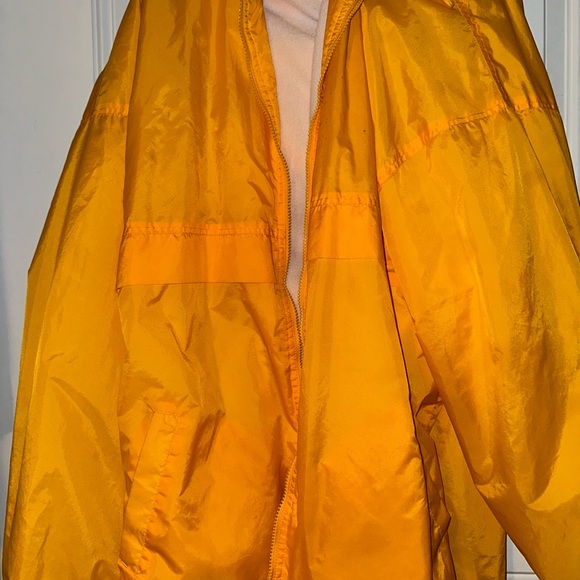 VOSSPORTSWEAR Unisex Full Zipper Taffeta Nylon Tracksuit Set - YELLOW Size 3XL. - Picture 3 of 12